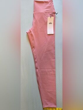 Alo Yoga 7/8 High-Waist Airbrush Legging Size Large in Pink Wild Rose NWT